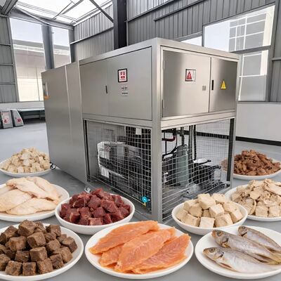 खाद्य वैक्यूम फ्रीज ड्रायर जिसमें माइनस 40 से 80 डिग्री का फ्रीज ड्राइंग तापमान रेंज और संचालन के लिए बॉसी या बिट्ज़र वैक्यूम पंप है